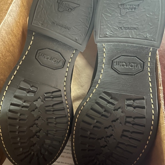 Anthropologie: Red Wing Heritage Silversmith Boots, NWT, Original Box - Picture 2 of 4